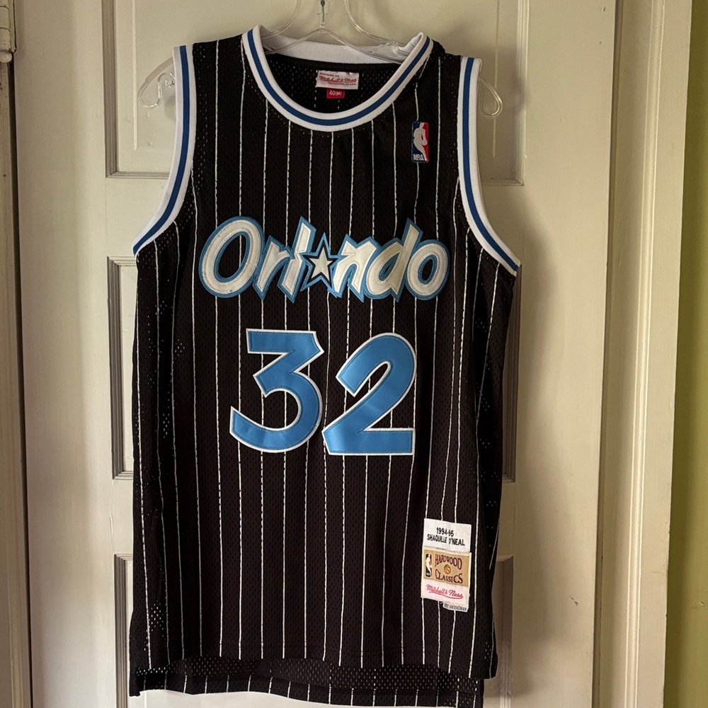 Vintage Mitchell & Ness O’Neal Black Orlando Magic #32 1994-95 Swingman Jersey
